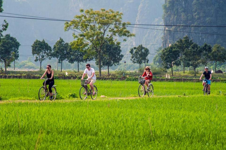Tam Coc Serenity Hotel & Bungalow Нин Бин Екстериор снимка